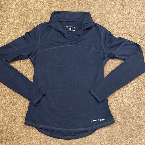 Brooks running jacket - Picture 1 of 5